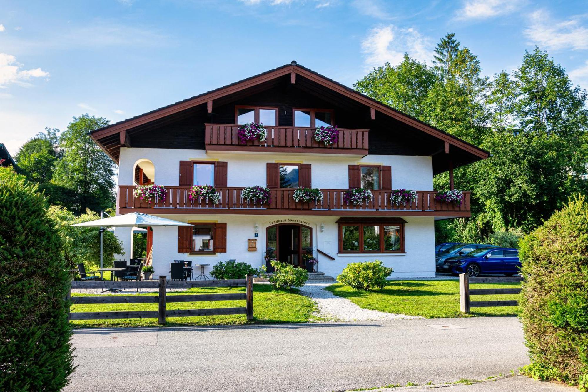 Hotel Garni Landhaus Sonnenstern Schonau am Konigssee Bagian luar foto
