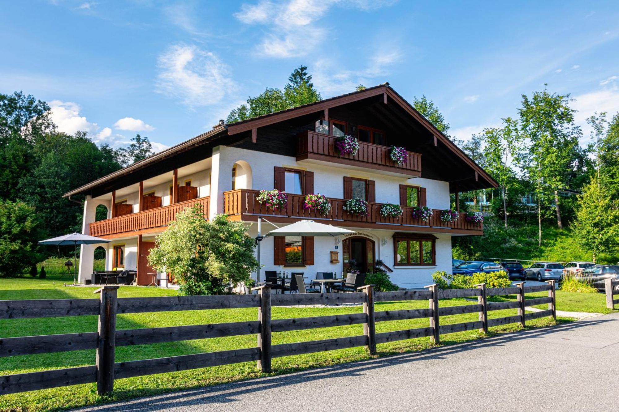 Hotel Garni Landhaus Sonnenstern Schonau am Konigssee Bagian luar foto